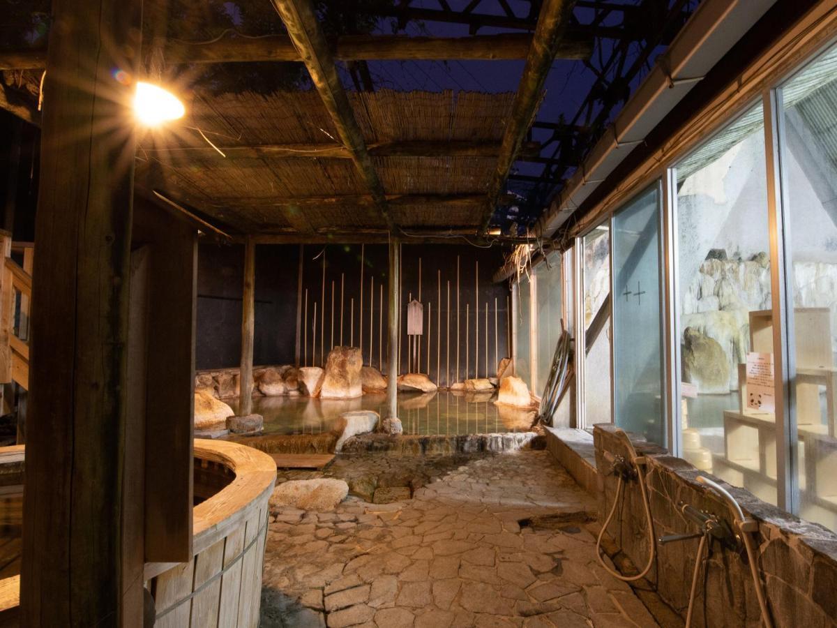 Hotel Shirahamakan Екстериор снимка